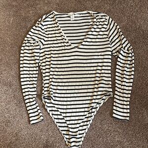 Striped Long-Sleeve V-Neck One-Piece Bodysuit - XL